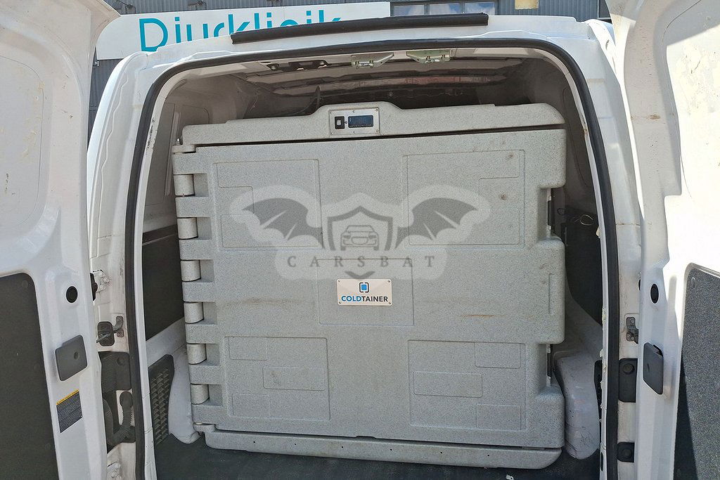 Nissan NV200 2015