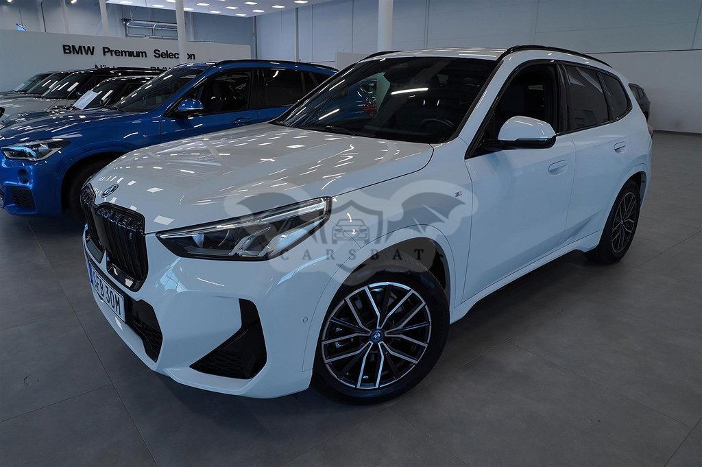 BMW iX1 2023