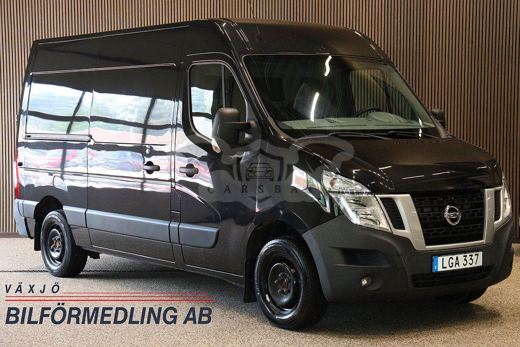 Nissan NV400 2015
