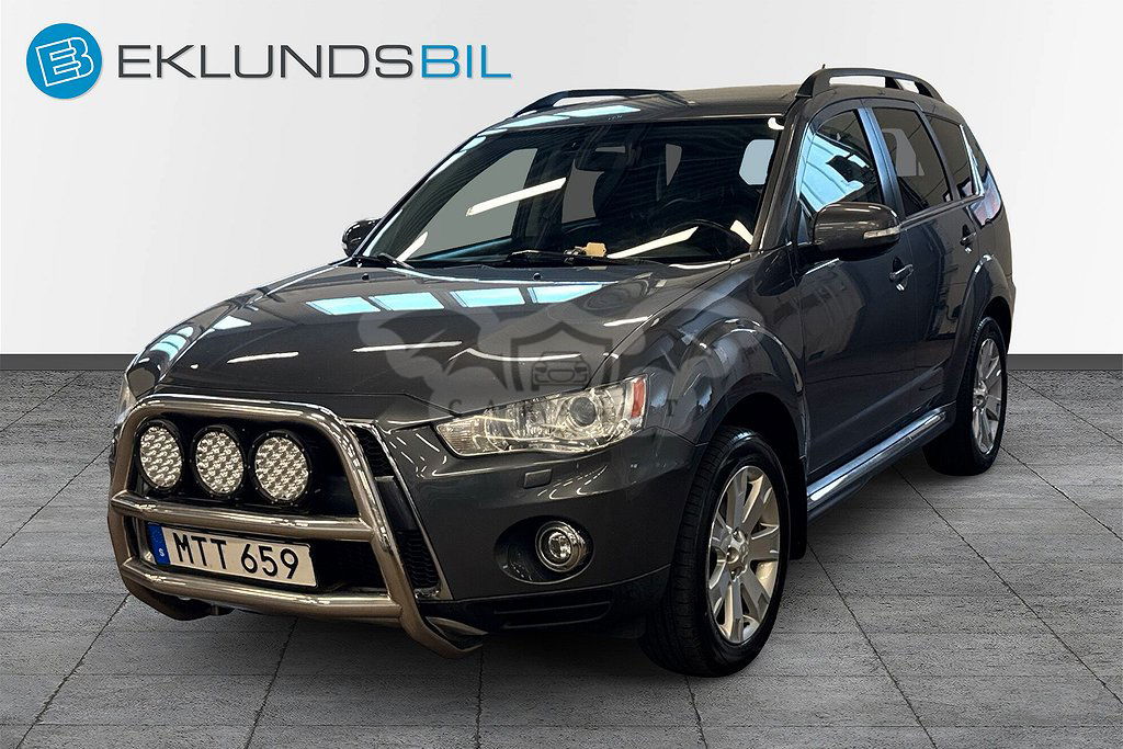 Mitsubishi Outlander 2012