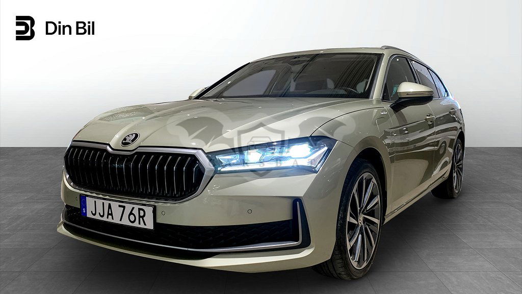 Skoda Superb 2024
