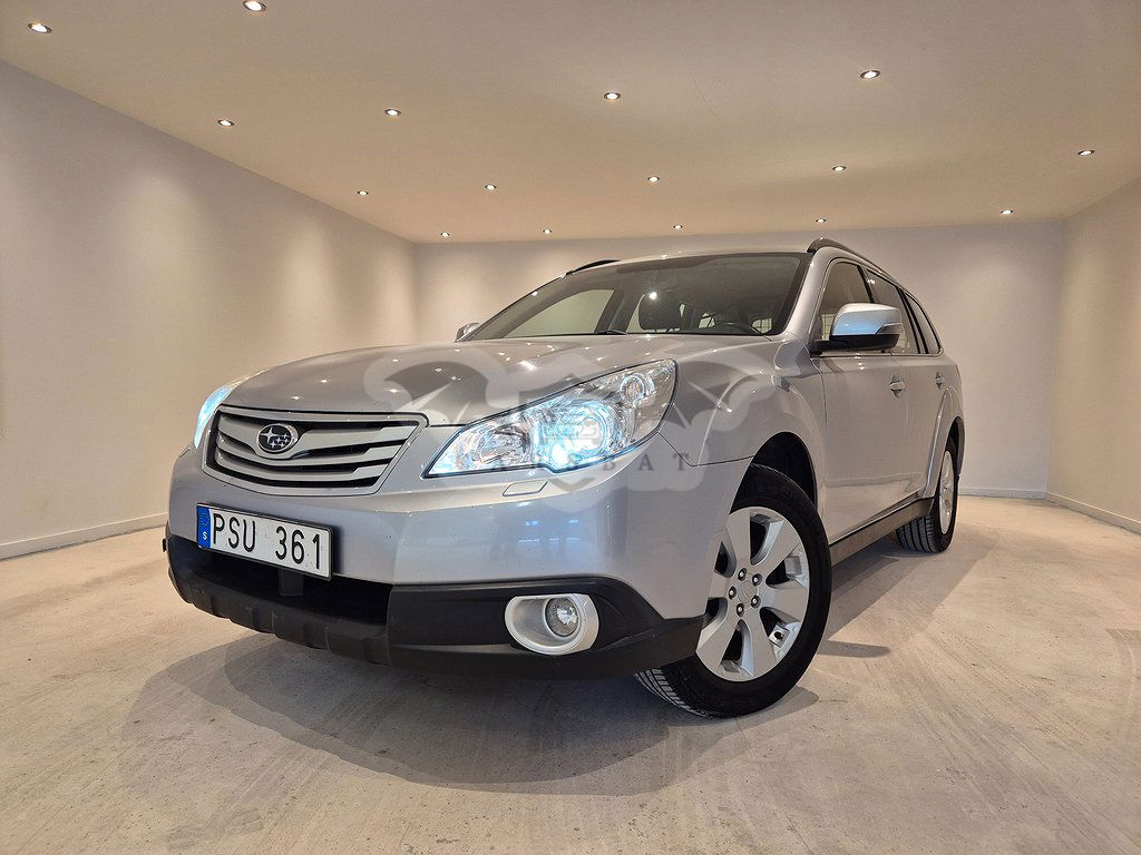 Subaru Outback 2011