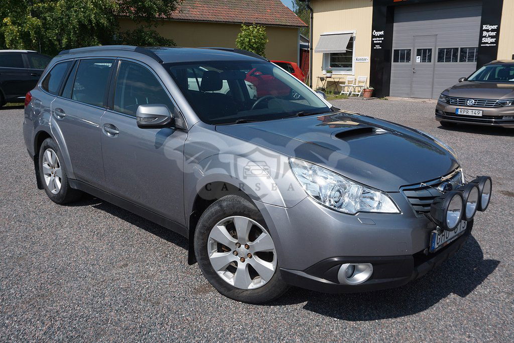 Subaru Outback 2010