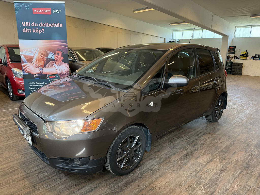 Mitsubishi Colt 2011
