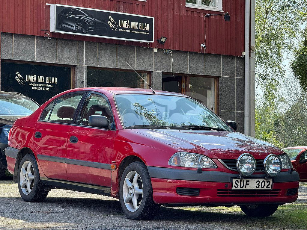 Toyota Avensis 2001