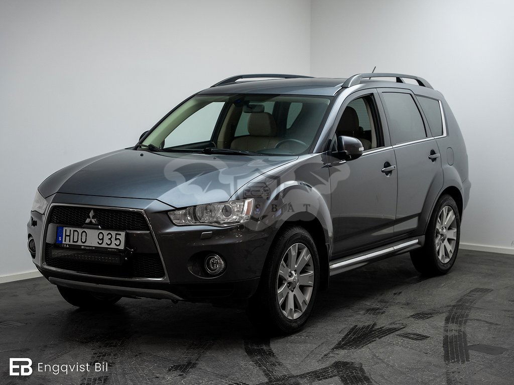 Mitsubishi Outlander 2012