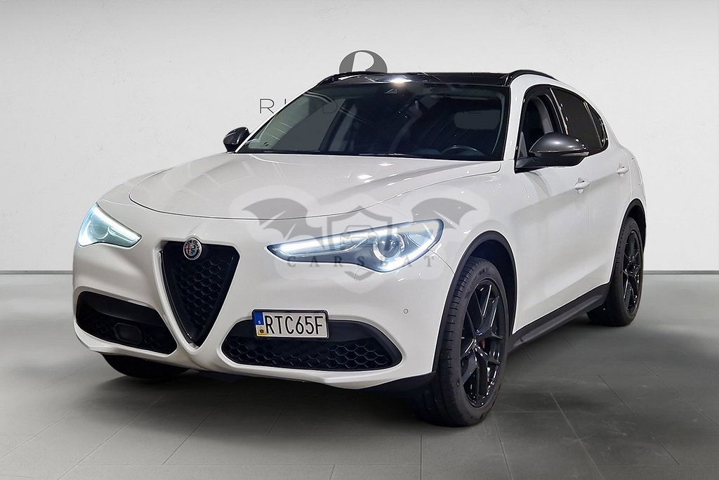 Alfa Romeo Stelvio 2019