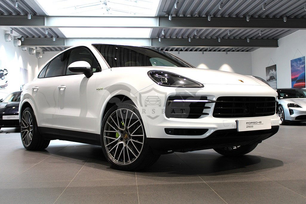 Porsche Cayenne 2021
