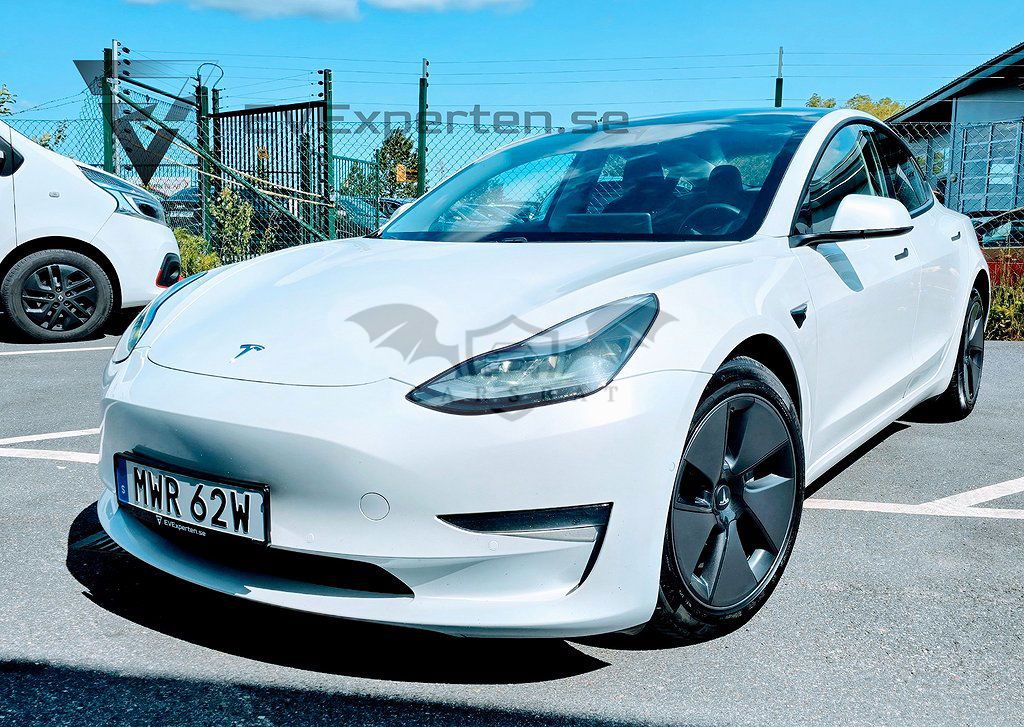 Tesla Model 3 2021