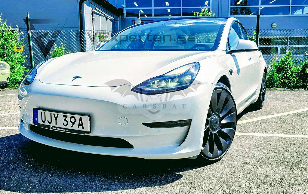 Tesla Model 3 2021