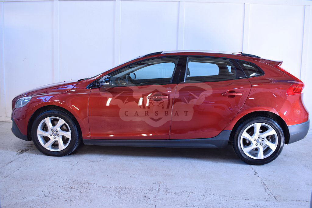 Volvo V40 2013