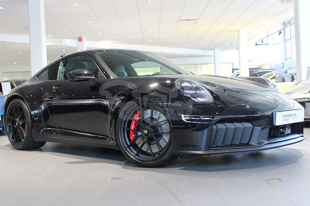 Porsche 992 2024