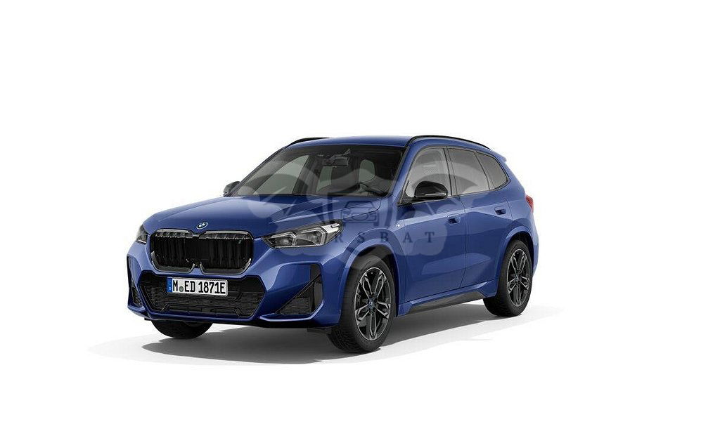BMW iX1 2023