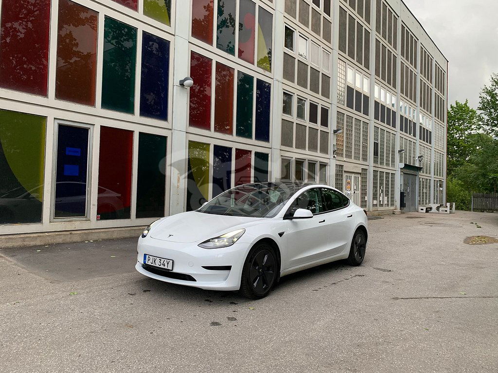 Tesla Model 3 2022