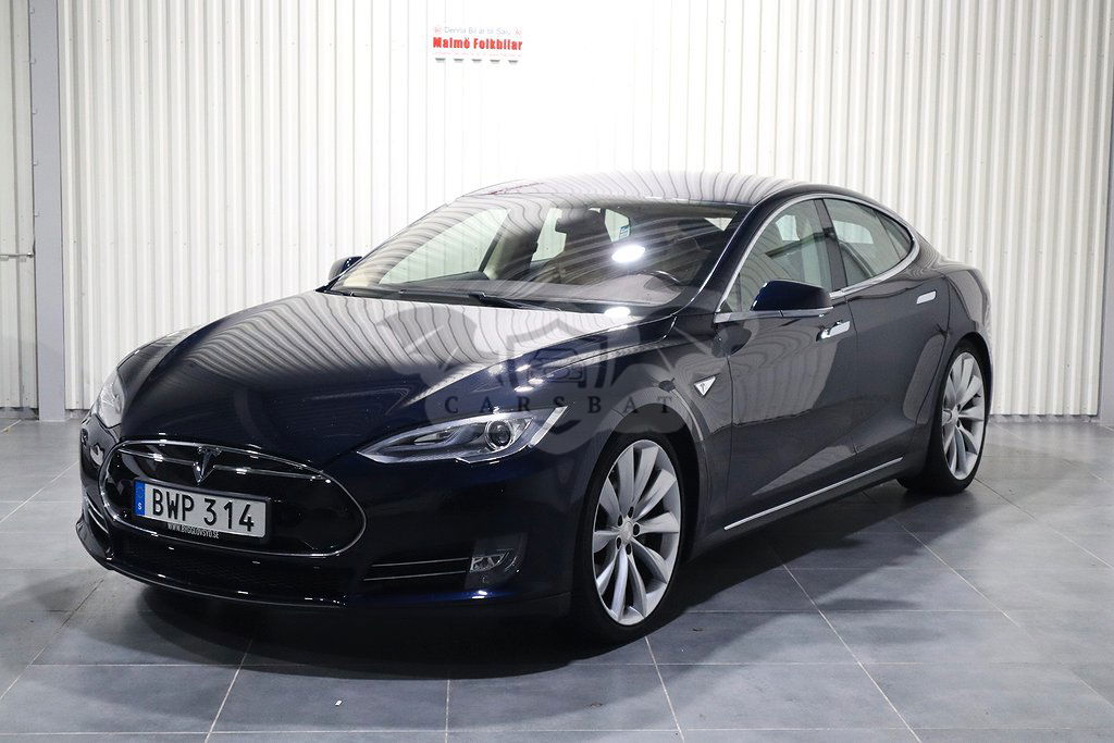 Tesla Model S 2014