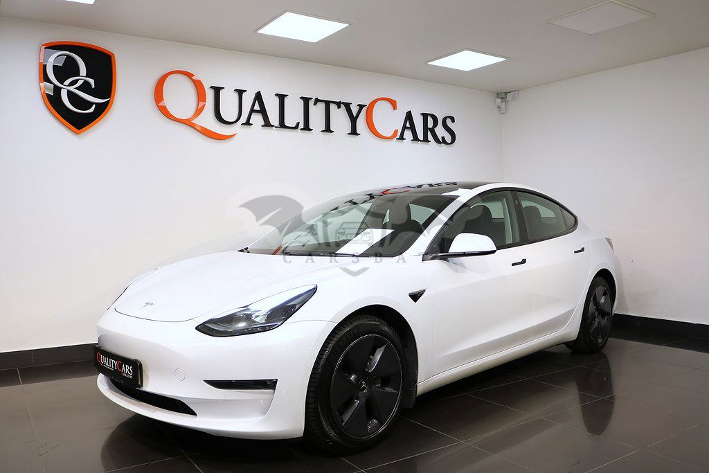 Tesla Model 3 2021