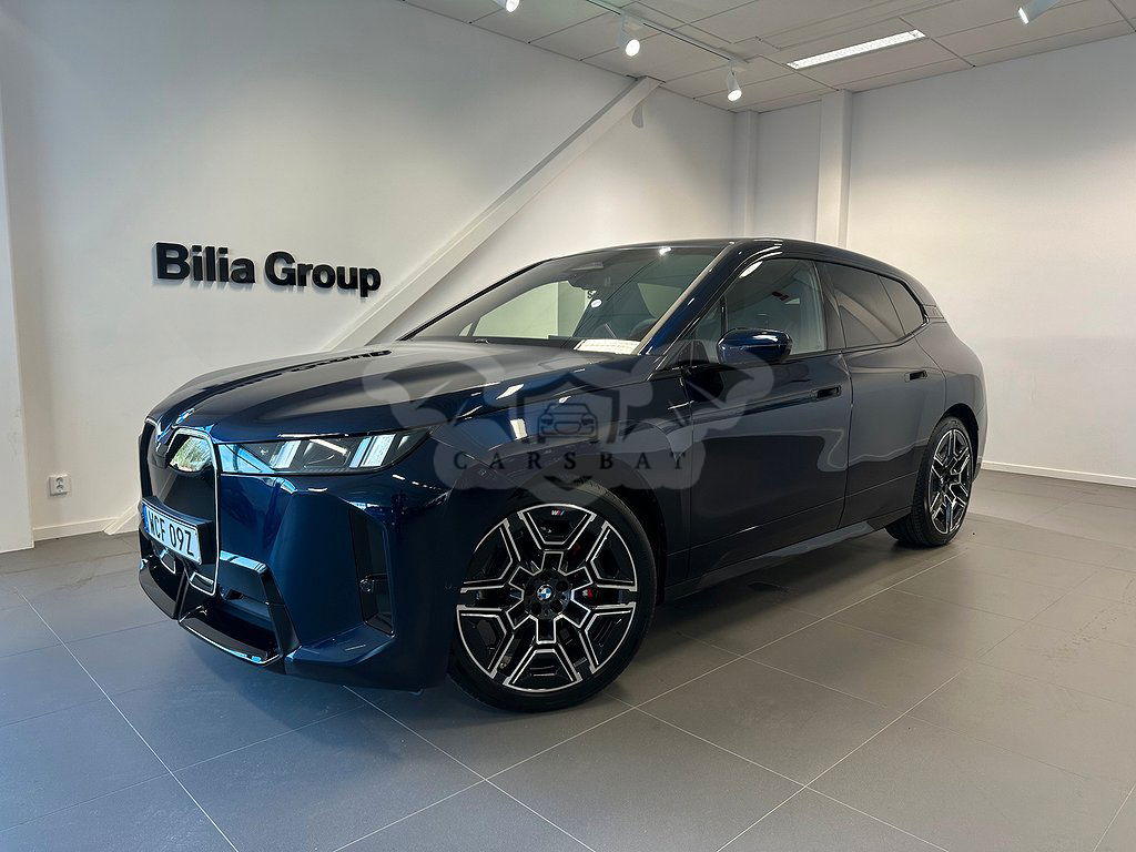 BMW iX 2025