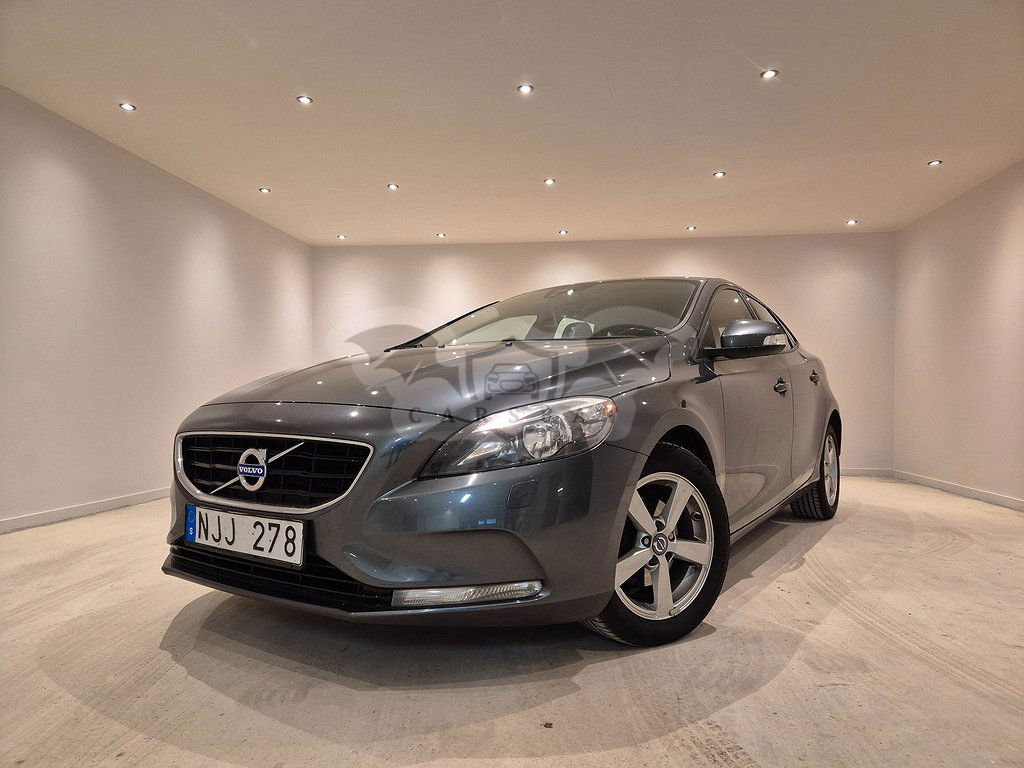Volvo V40 2013