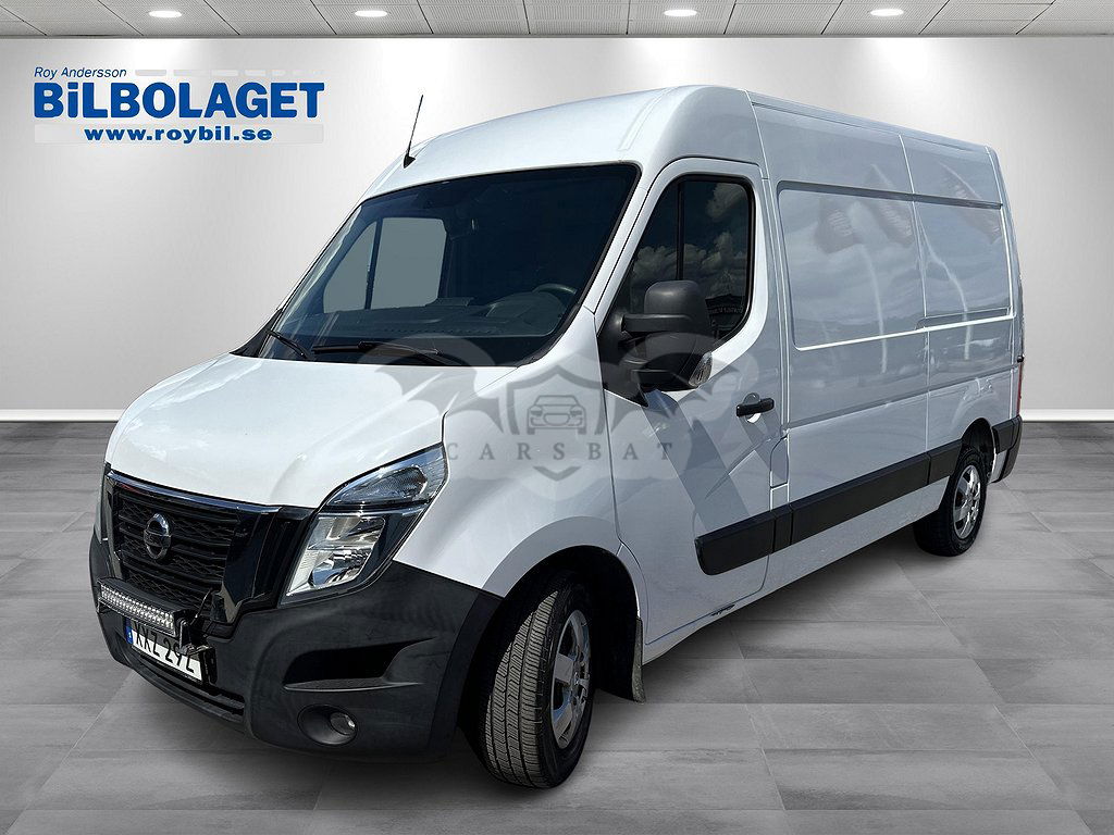 Nissan NV400 2019