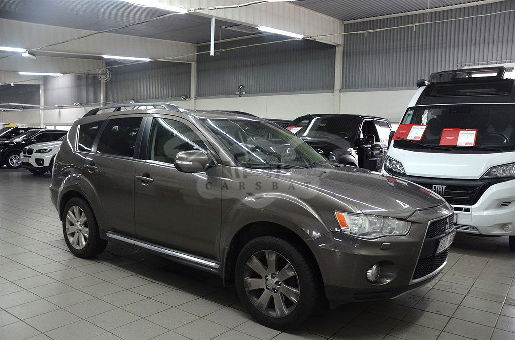 Mitsubishi Outlander 2012
