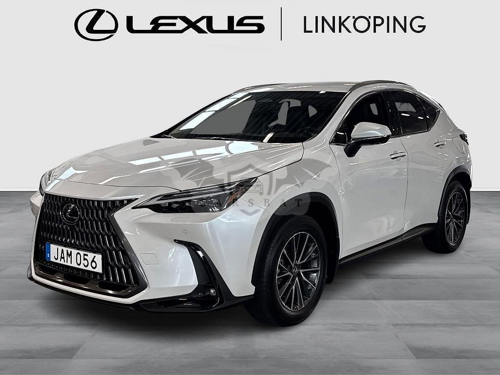 Lexus NX 2023