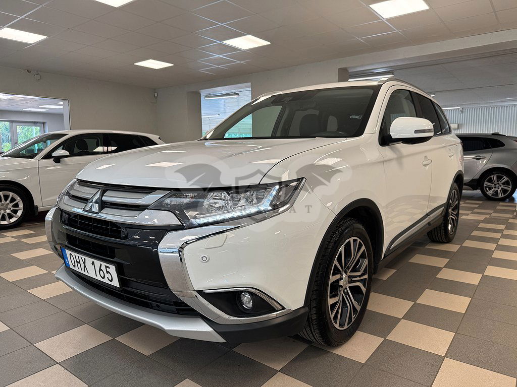 Mitsubishi Outlander 2016