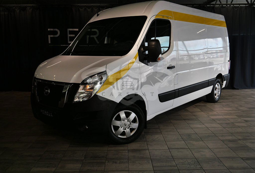 Nissan NV400 2020