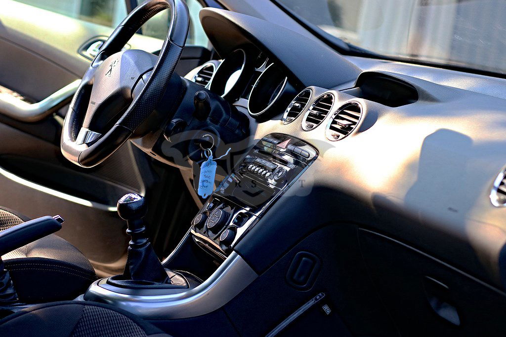Peugeot 308 2013