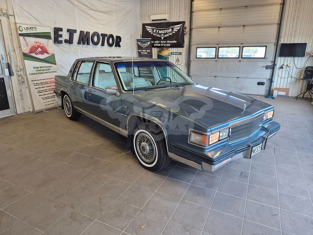 Cadillac Deville 1985