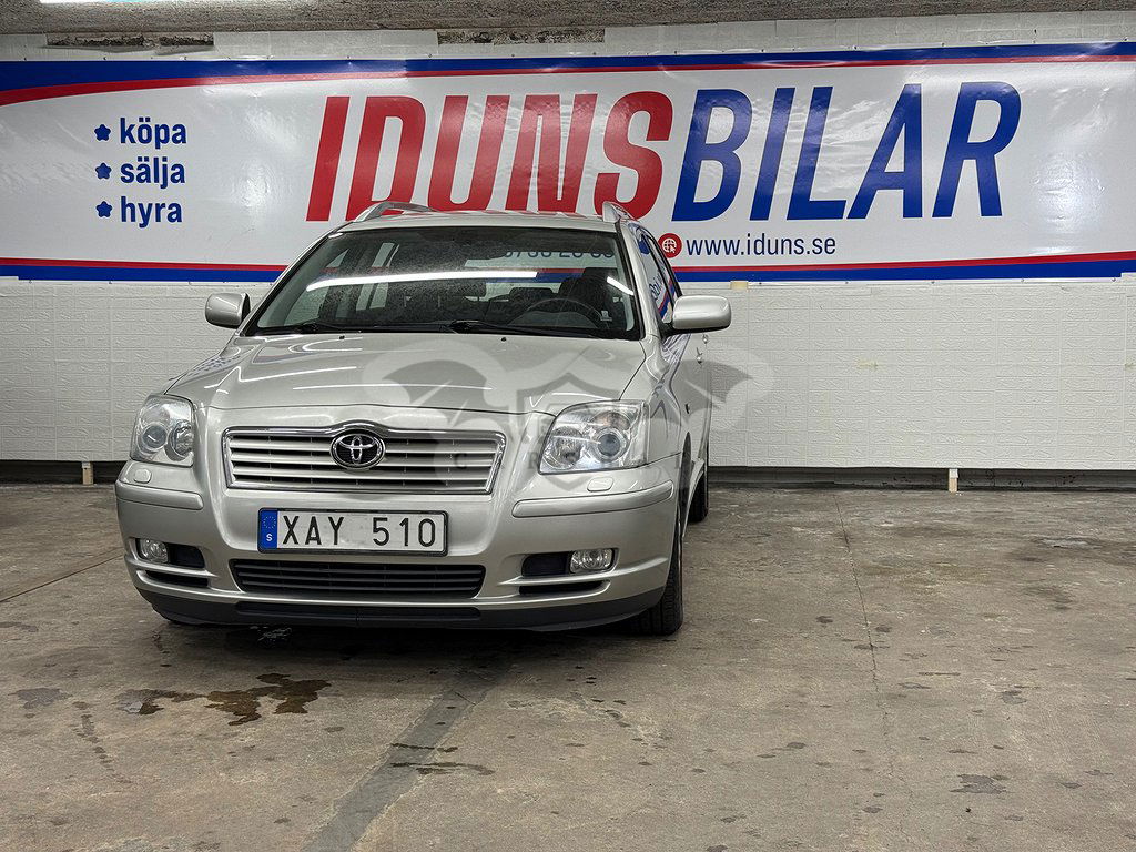 Toyota Avensis 2004