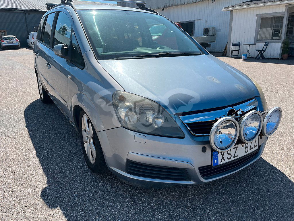 Opel Zafira 2005