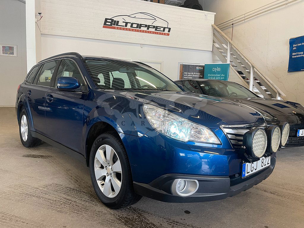 Subaru Outback 2011