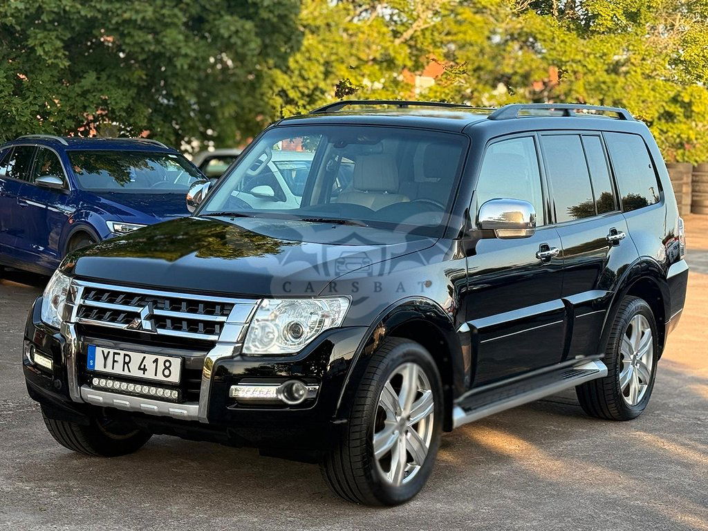 Mitsubishi Pajero 2016