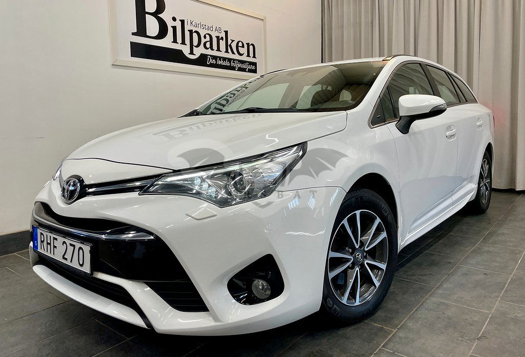Toyota Avensis 2016