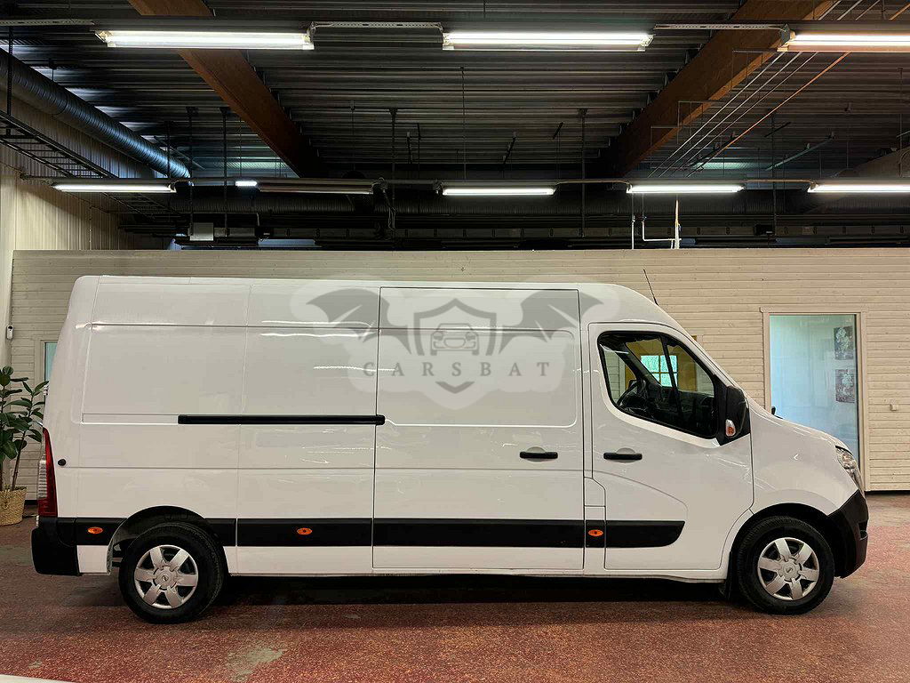 Nissan NV400 2020
