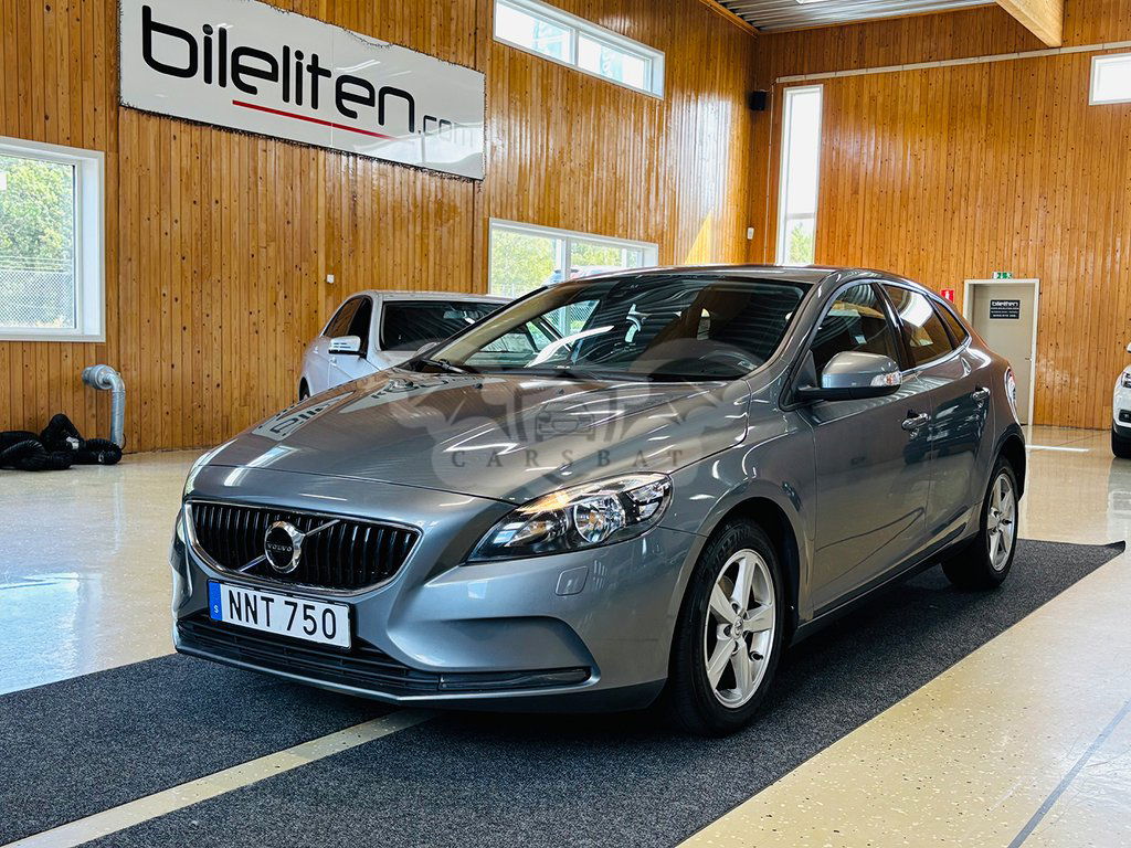 Volvo V40 2016