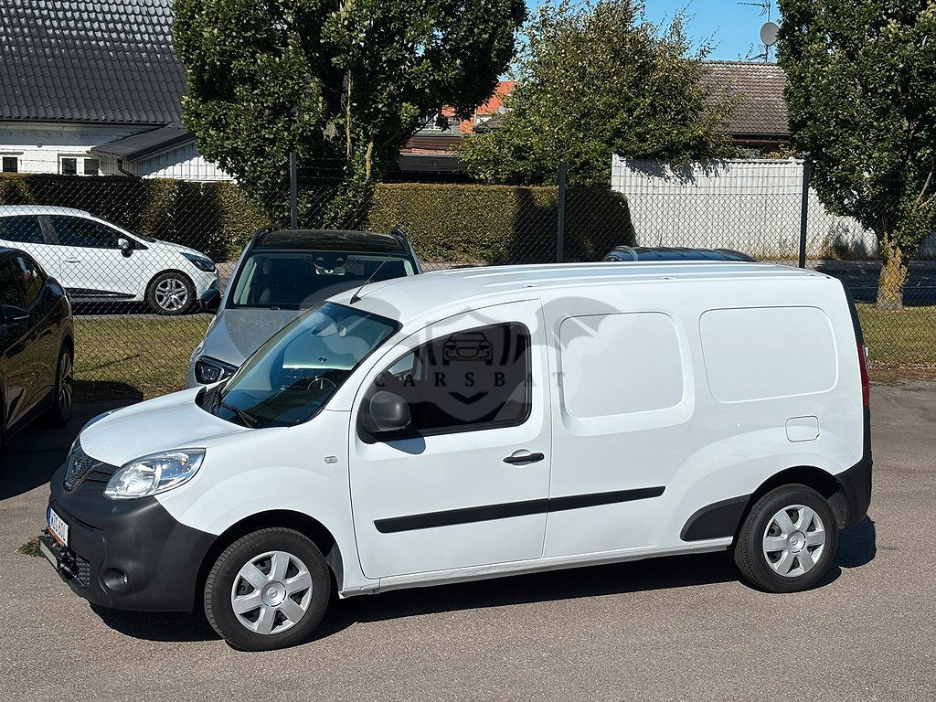 Nissan NT 2021