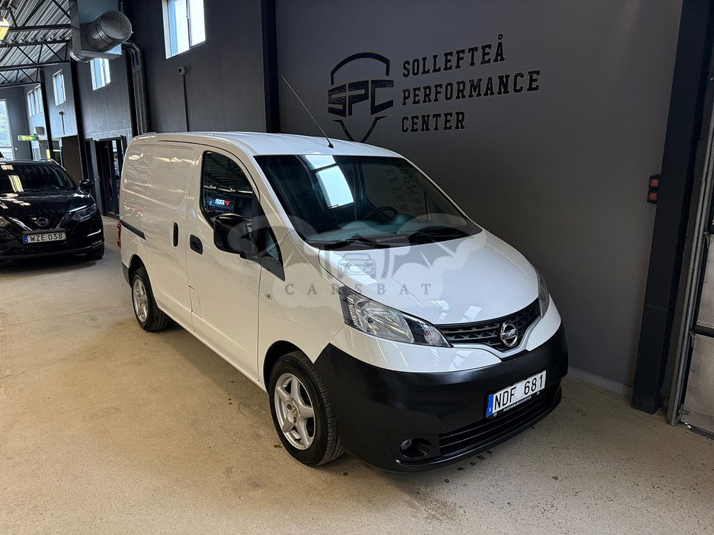 Nissan NV200 2012