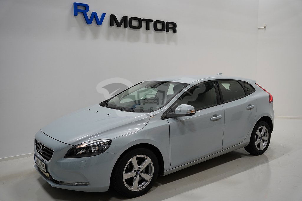 Volvo V40 2016