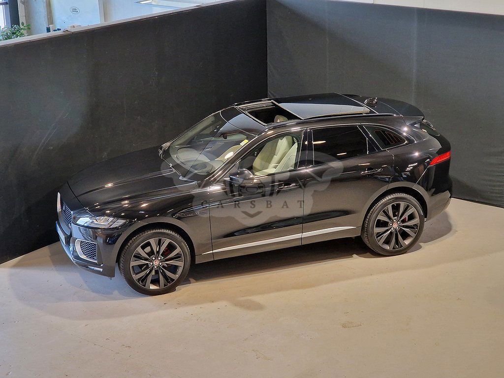 Jaguar F-Pace 2017