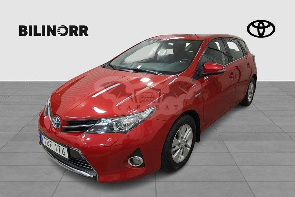 Toyota Auris 2014