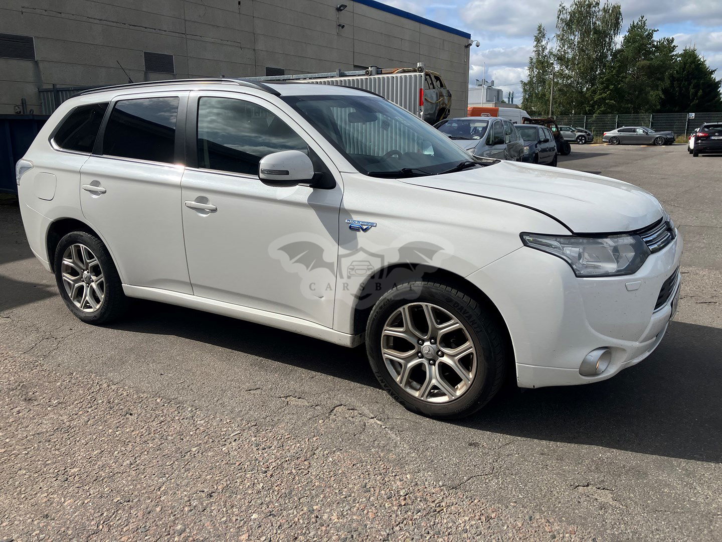 Mitsubishi Outlander PHEV Plug-in Hybrid 4WD 2013