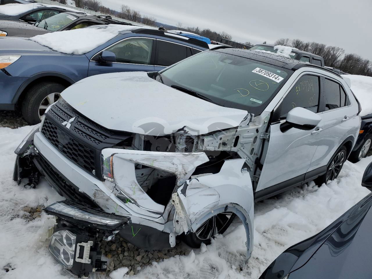 Mitsubishi Eclipse SE 1.5L  4 2022
