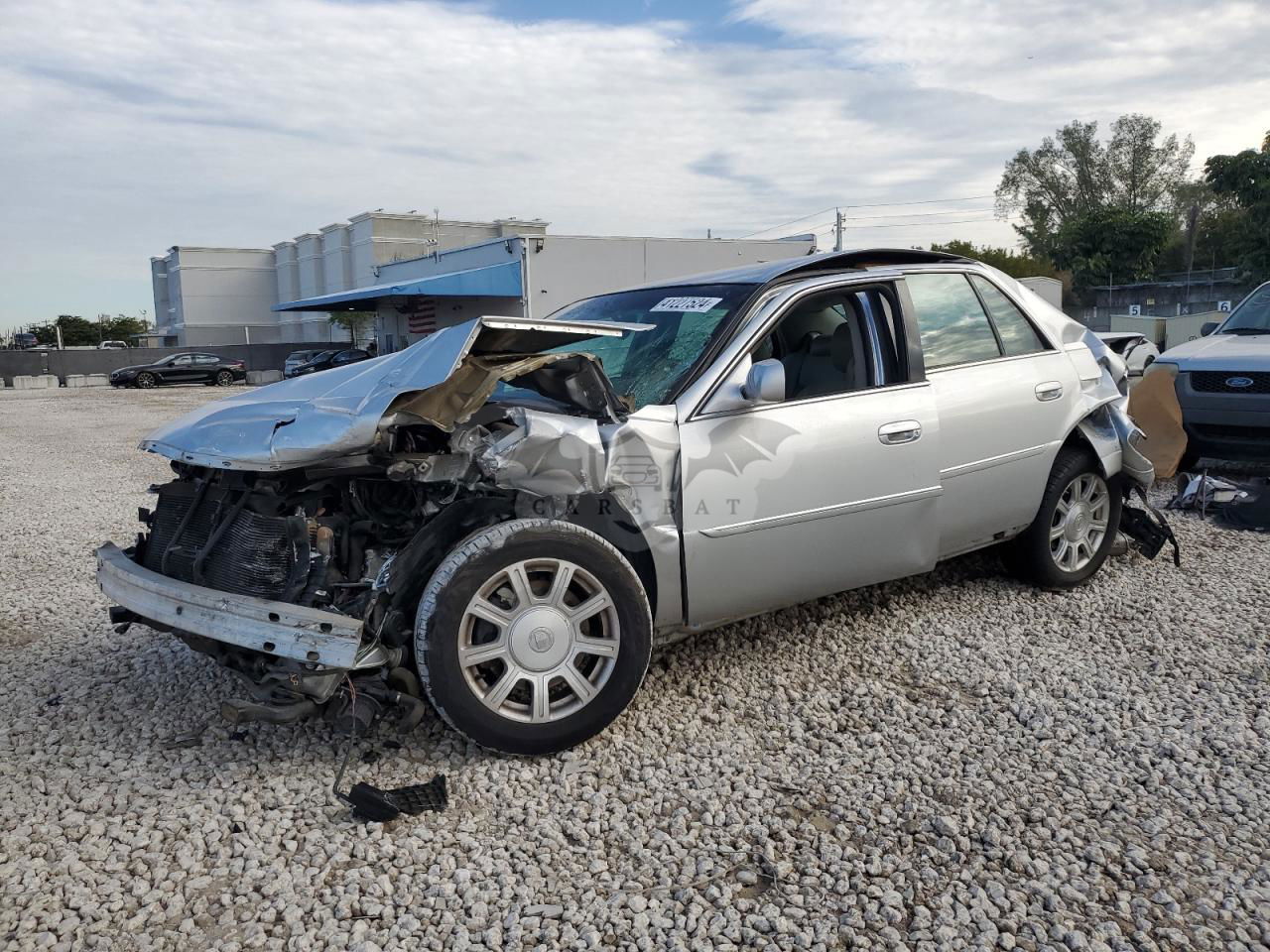 Cadillac DTS 4.6L  8 2011