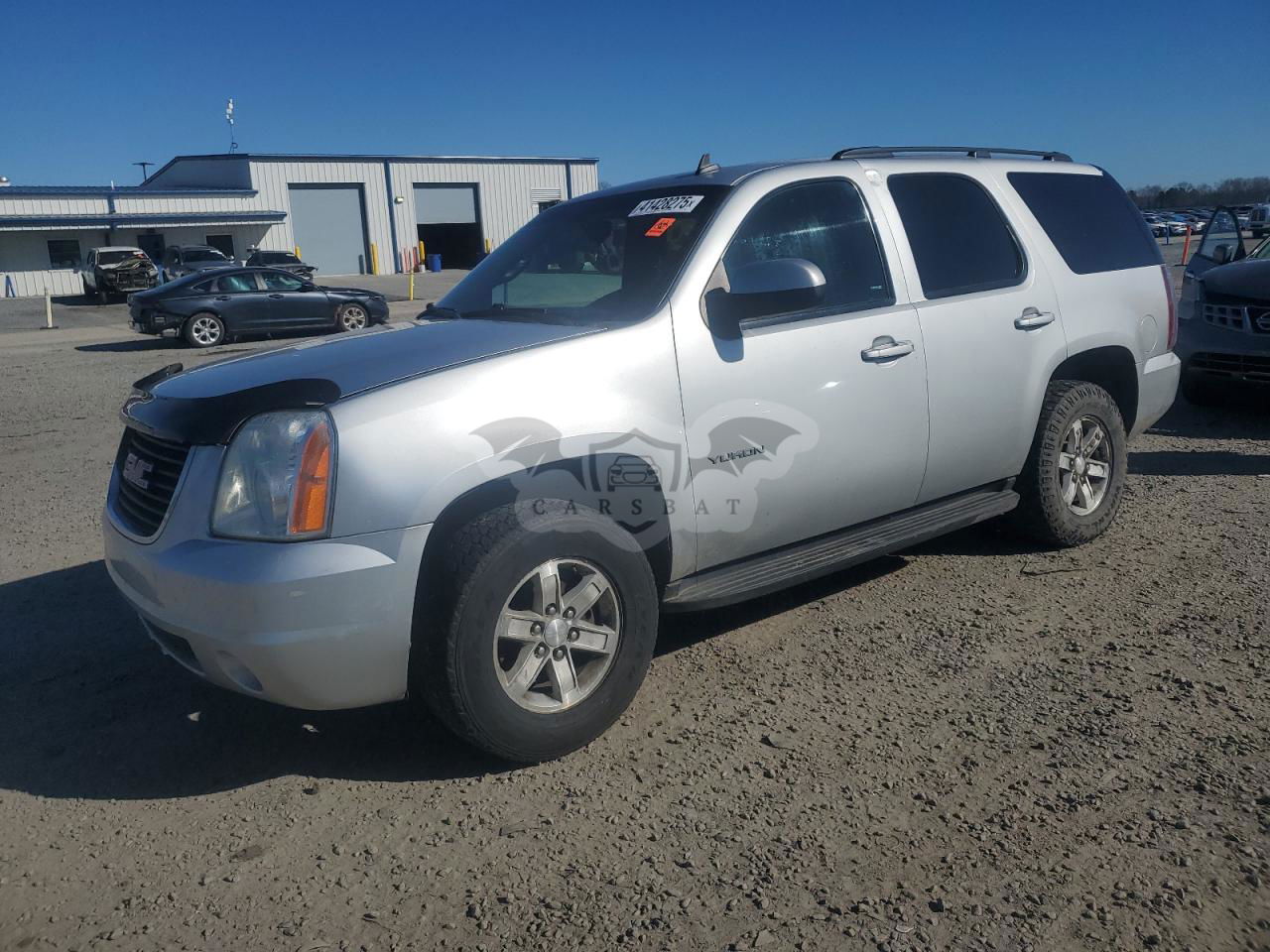 GMC Yukon SLE 5.3L  8 2013