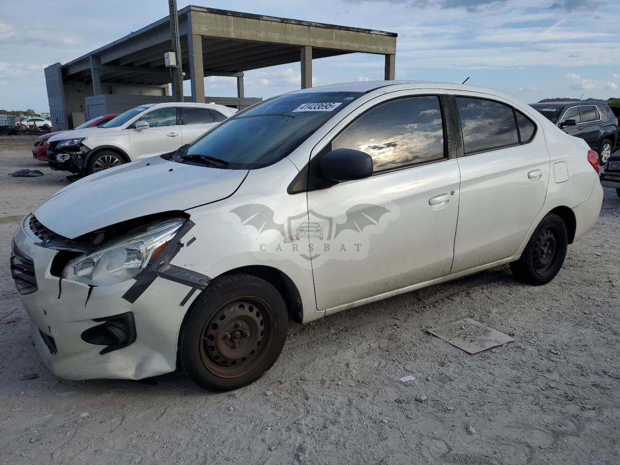 Mitsubishi Mirage G4 ES 1.2L  3 2017