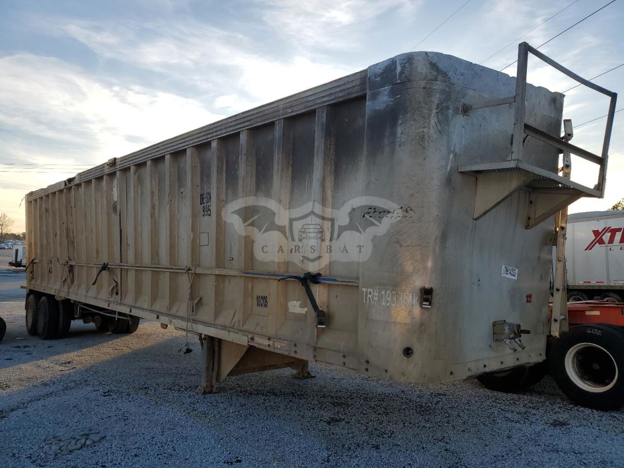 Mack Pinnacle 2000