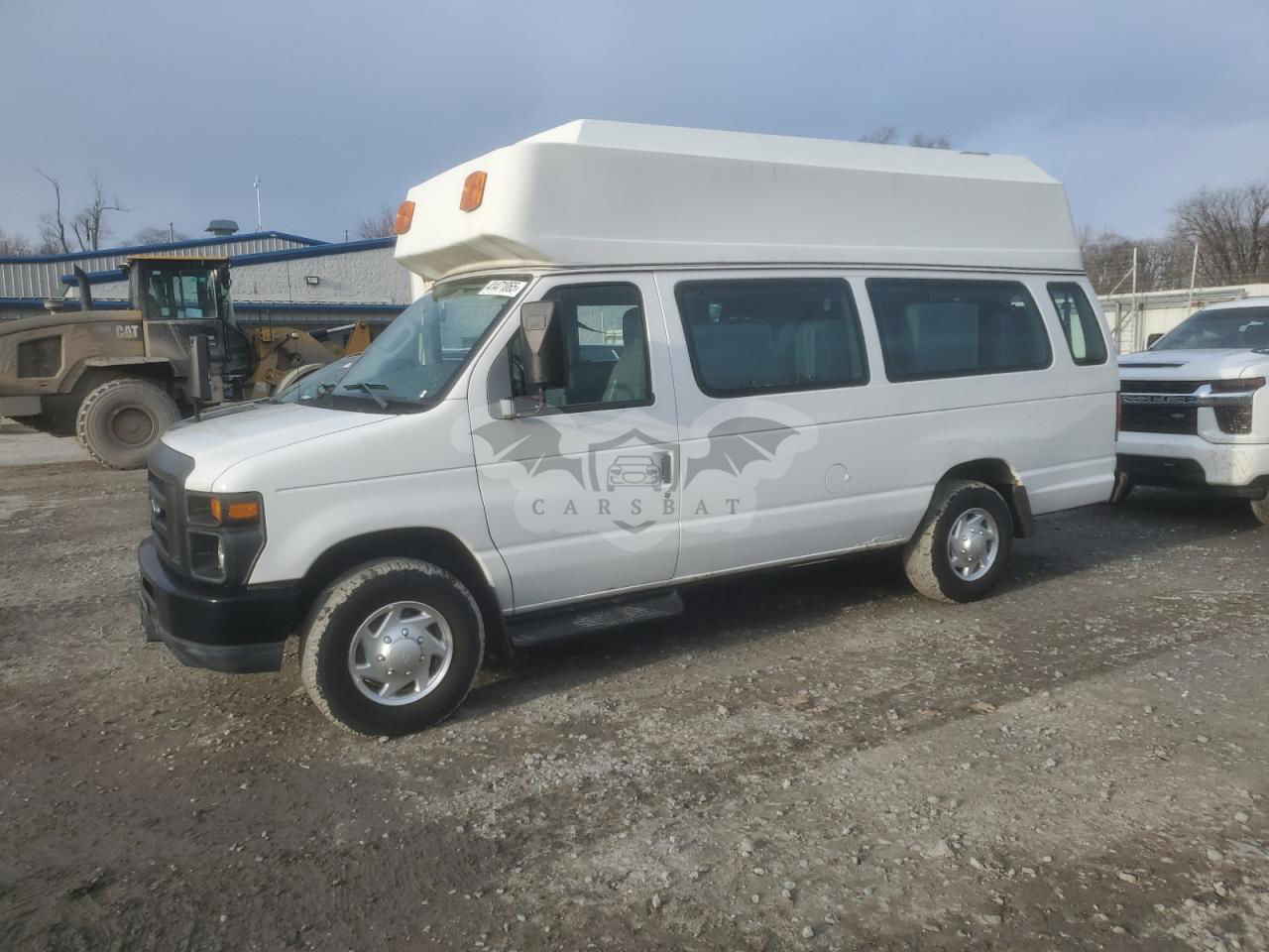 Ford Econoline E350 SUPER DUTY VAN 5.4L  8 2011