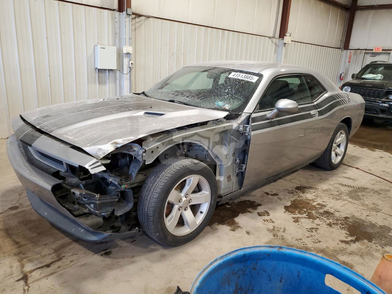 Dodge Challenger 3.6L  6 2011