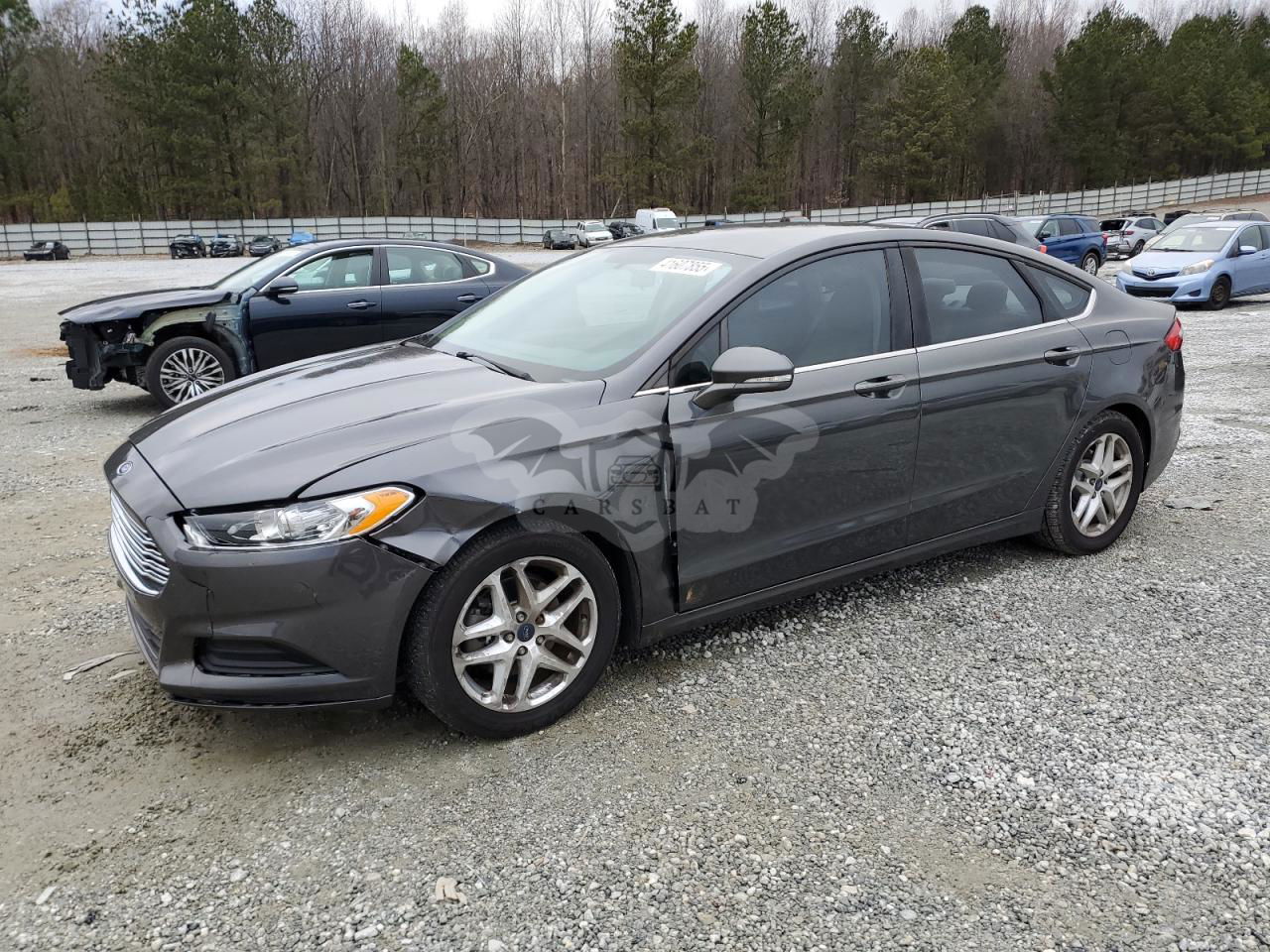Ford Fusion SE 2.5L  4 2015